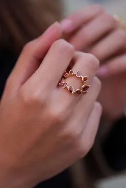 Anillo cruzado estrecho. Nuevo Diseño - THE NOOK STORE