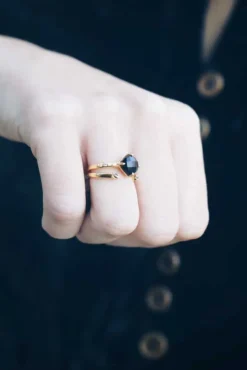 Anillo Mia Black AN07 - The Nook Store