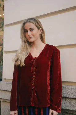 Blusa Camille Terciopelo Teja - The Nook Store