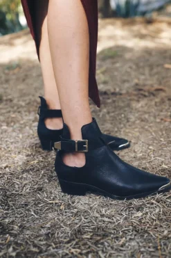 Botas Gaby Piel Negro - The Nook Store