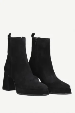 Botas Sella Ante Negro - The Nook Store
