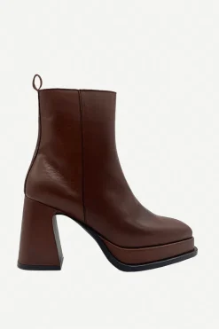 Botas Sella Piel Brandy - The Nook Store