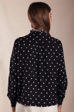 Camisa Chloe Negra Flores Pequeñas - The Nook Store