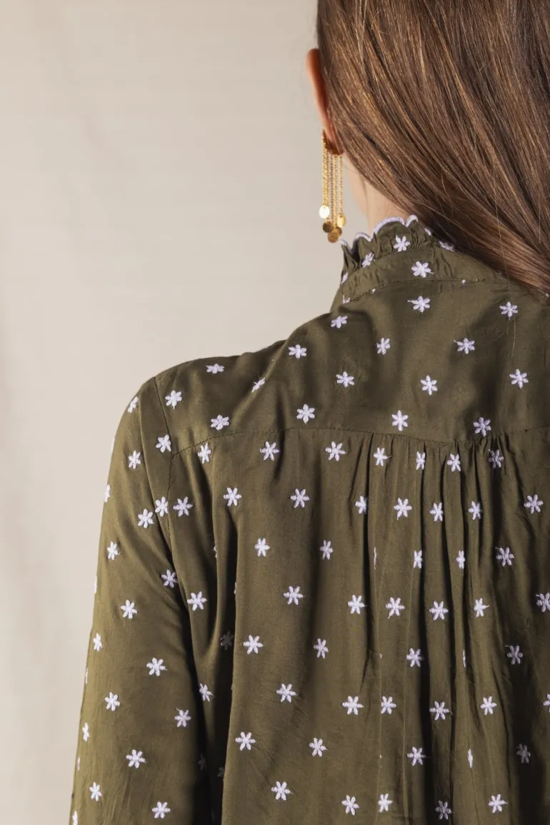 Camisa Chloe Verde Kaki Flores Pequeñas - The Nook Store