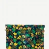 Cartera de Mano 18 Flores Marino - The Nook Store