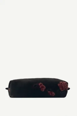Estuche Cleo Gris Flores Pequeñas - The Nook Store