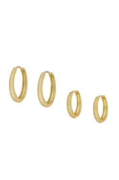 Mini Pendientes Flecha Acabados en Oro - THE NOOK STORE ✓