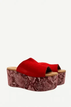 Sandalia Snake Red - The Nook Store