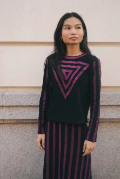 Top Innika Negro y Morado - The Nook Store