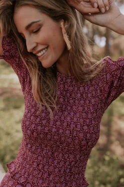 Top Nik Print Rosa - The Nook Store