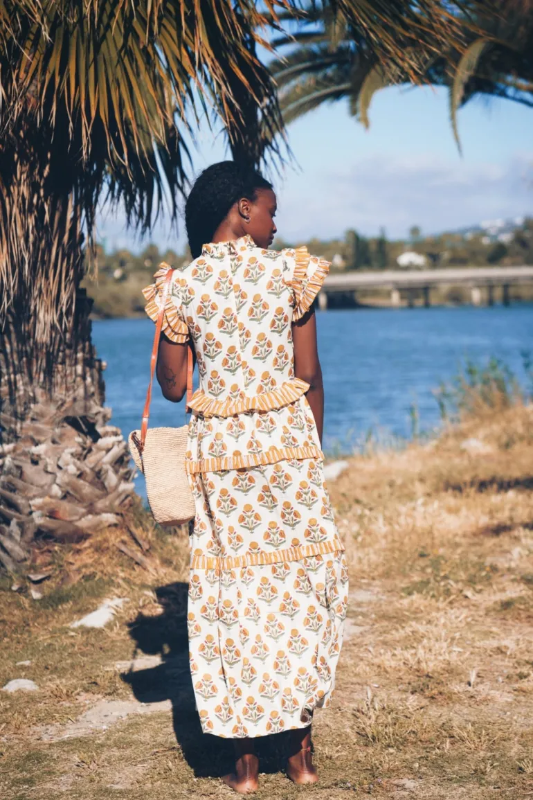 Vestido Lomba Flores Amarillas - The Nook Store