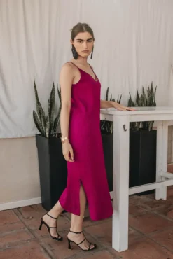 Vestido Tiara 2 Fucsia - The Nook Store