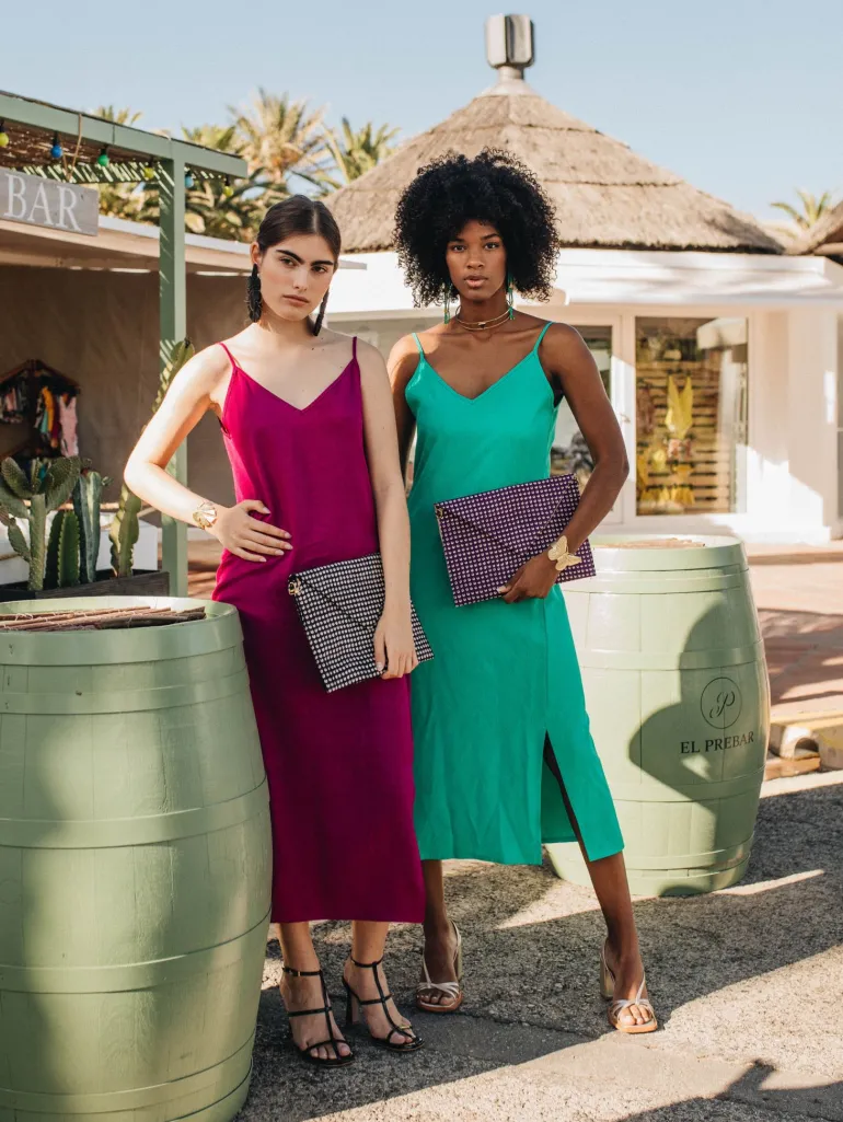 Vestido Tiara 2 Fucsia - The Nook Store