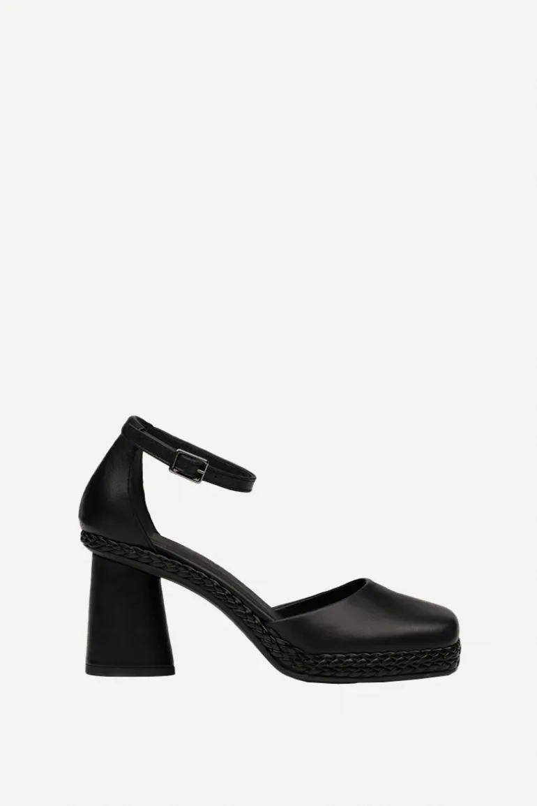 Zapato tacón Elia Negro - The Nook Store